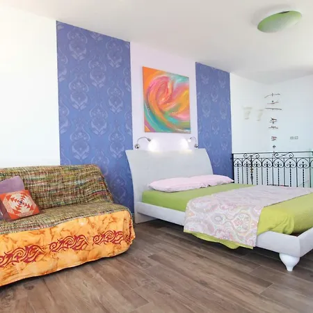 Angels' Place Aria * Nadur